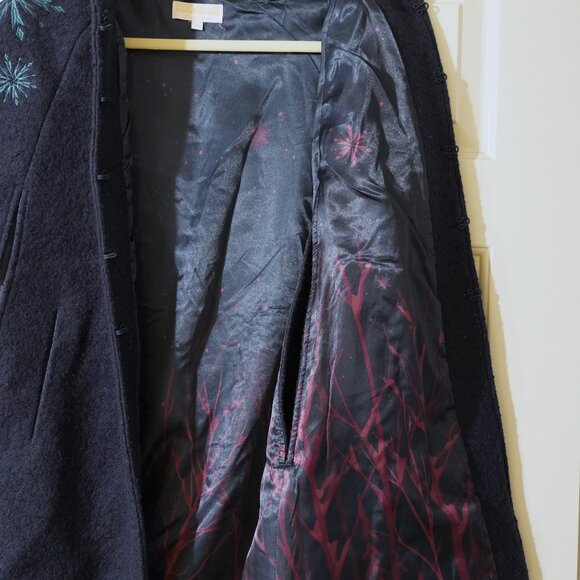 Disneyland park Paris world of frozen Exclusive Elsa wool blend Cape size M - Picture 5 of 8